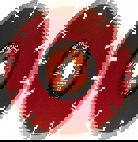 Wet & Dry Cut Saw Blade: 7